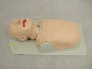 気管挿管シミュレータ