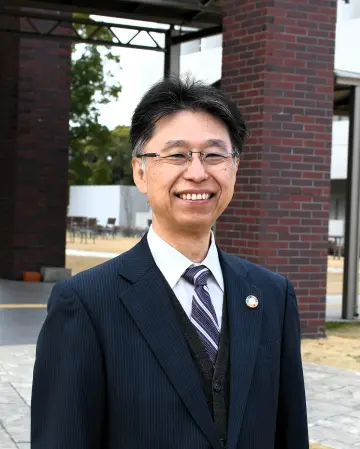 伊佐 淳